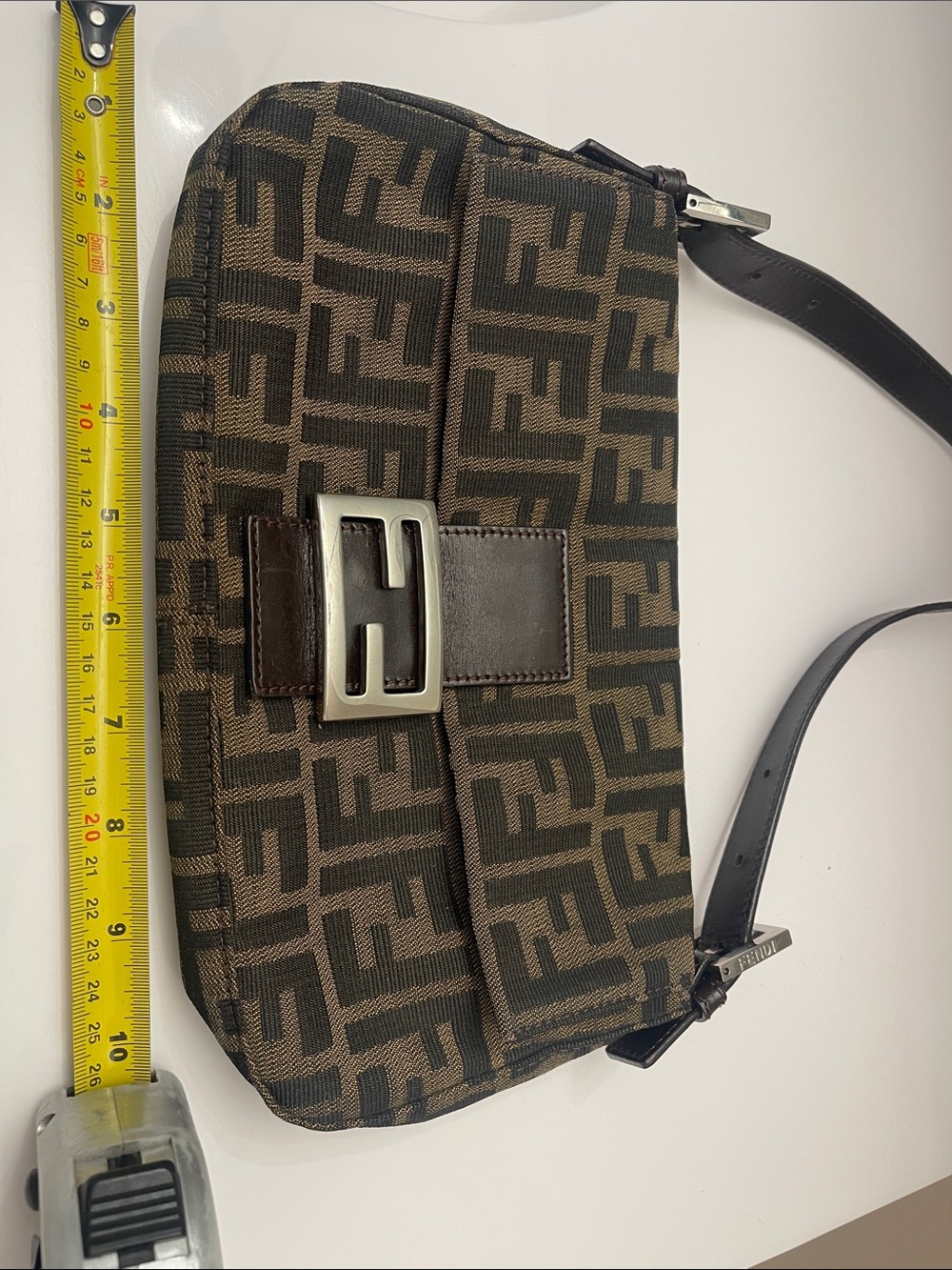 Fendi baguette
